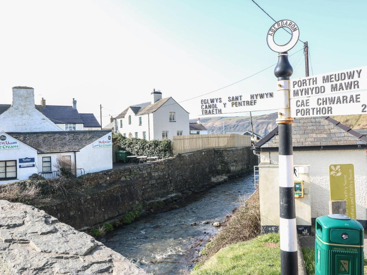 Appartamento Tan Bryn 2 Aberdaron Esterno foto